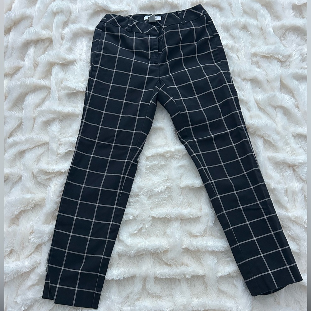 White House Black Market Black and White Patterned Pants